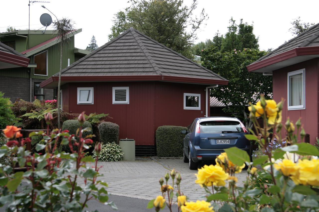 Aaron Lodge Holiday Park Дьюндин Экстерьер фото